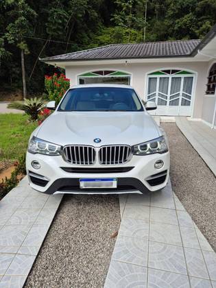 BMW X4 2.0 28I X LINE 4X4 16V TURBO GASOLINA 4P AUTOMÁTICO BMW X4 2.0 28I X LINE 4X4 16V TURBO GASOLINA 4P AUTOMÁTICO